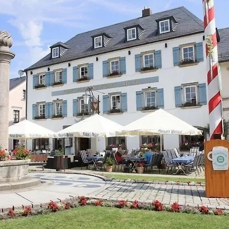 Szálloda Deutscher Adler Und Puchtler 3*