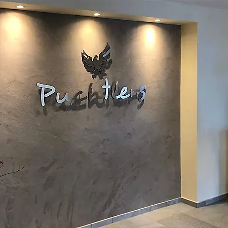 普切勒-盖瑟霍夫德意志阿德勒饭店 酒店