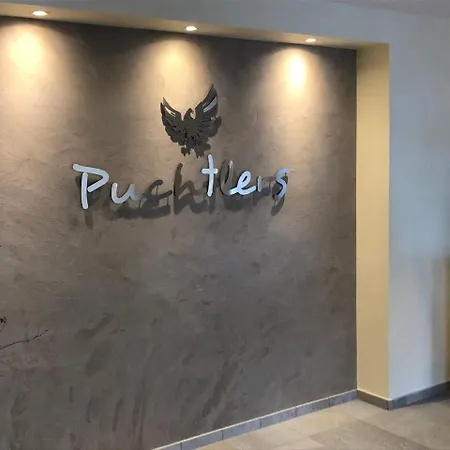 Szálloda Deutscher Adler Und Puchtler